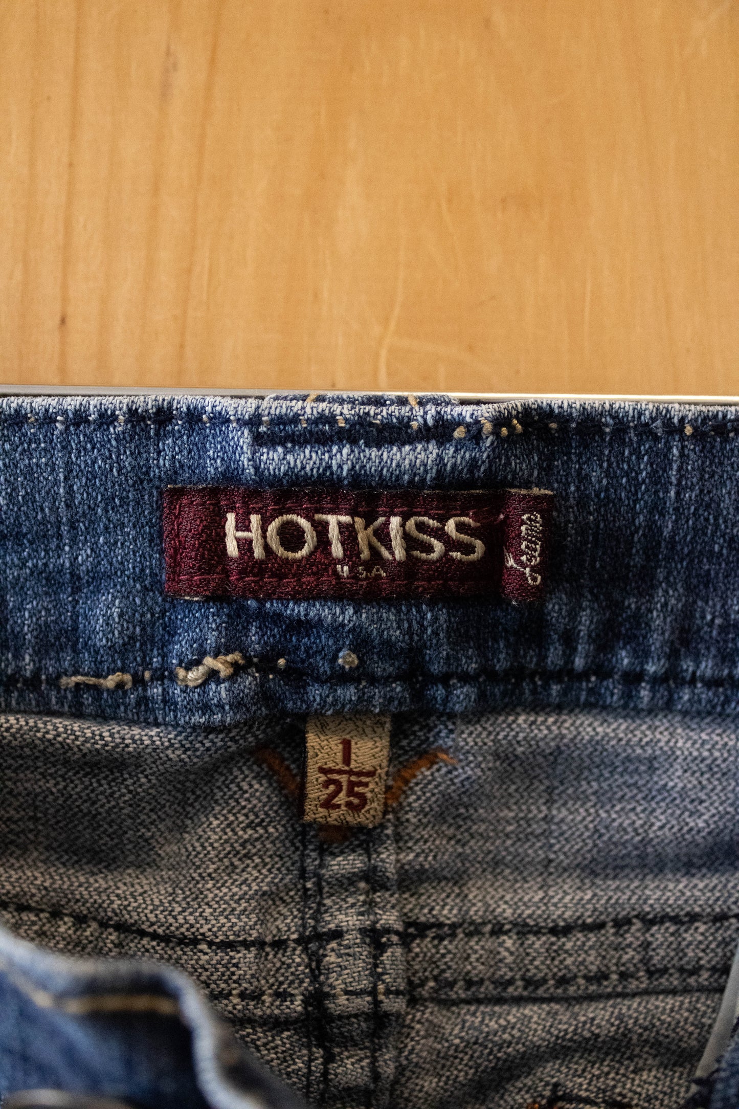 Hot Kiss Jeans : 25