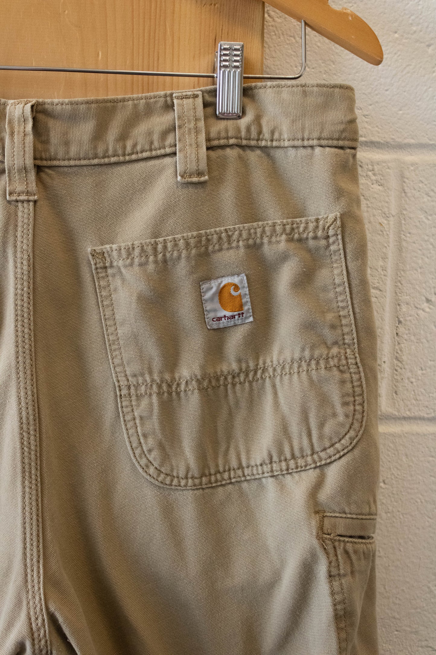 Khaki Carhartt Pants : 34