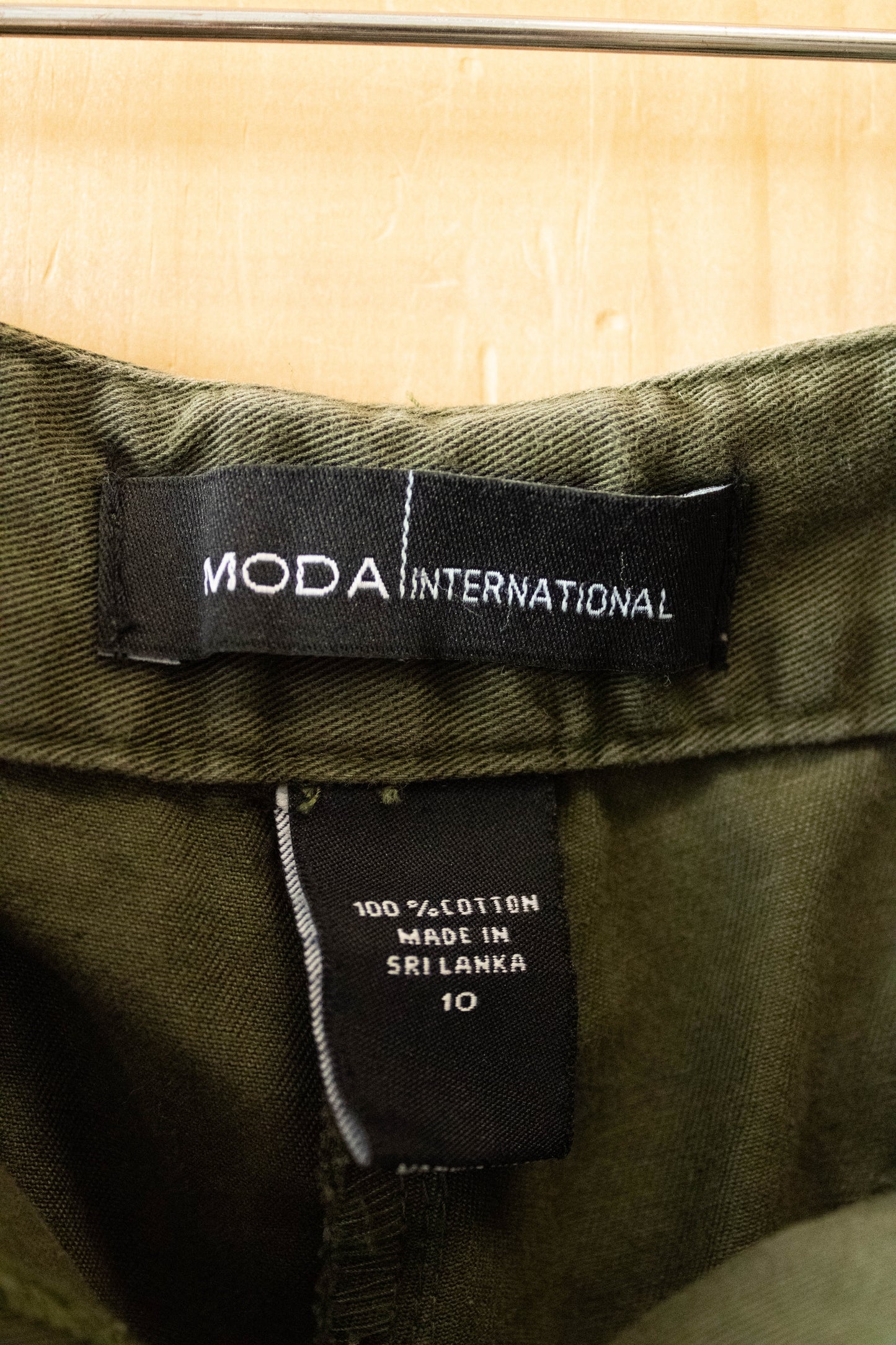 Olive Green Cargo Shorts : 10