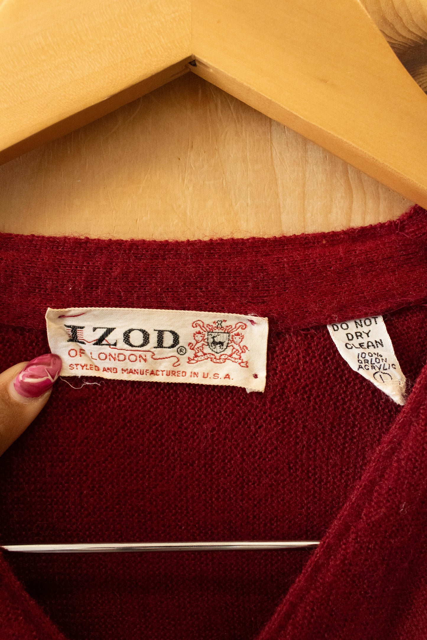 Vtg Izod Red Cardigan : L