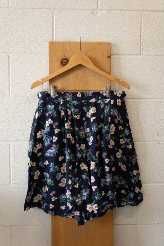 Vtg Floral Shorts : 12