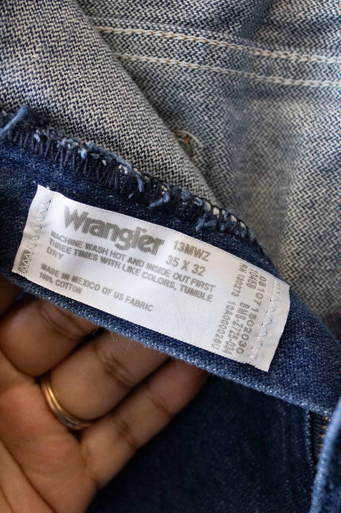 Classic Wrangler Jeans : 35