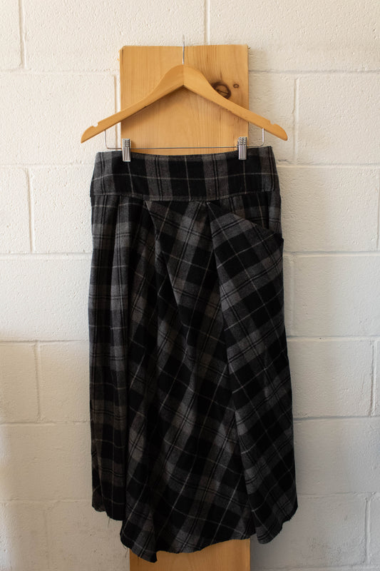 Grey Plaid Long Skirt : M