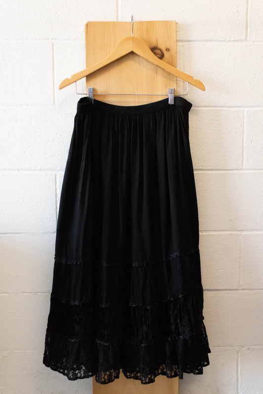 Black Tiered Maxi Skirt : L