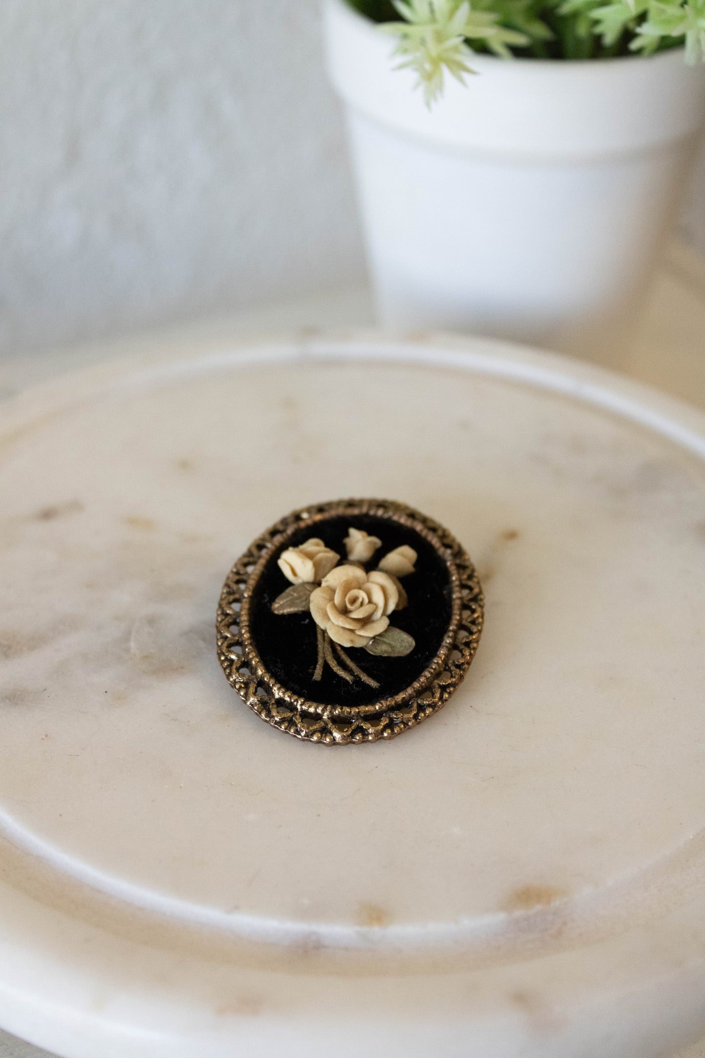 Floral Cameo Pin