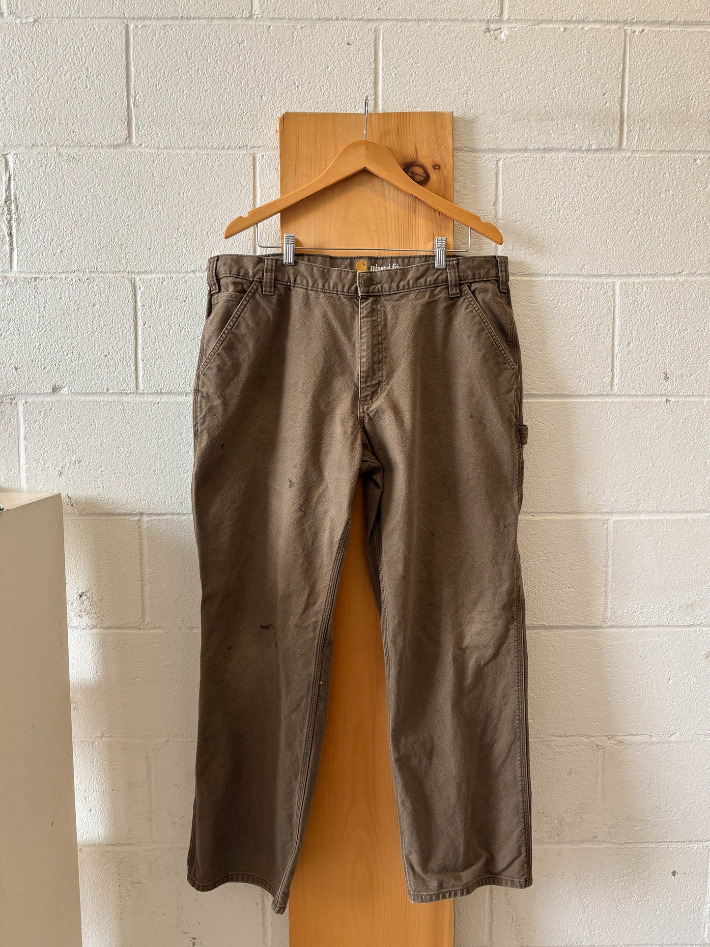 Brown Carhartt Pants : 40