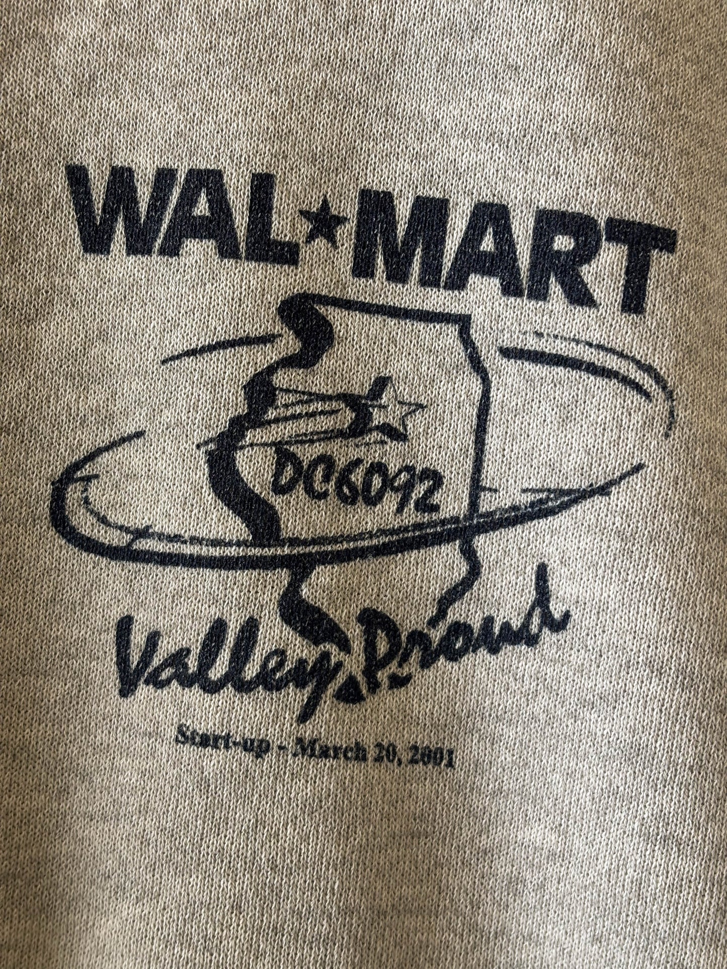 '01 Grey Walmart Crew : L