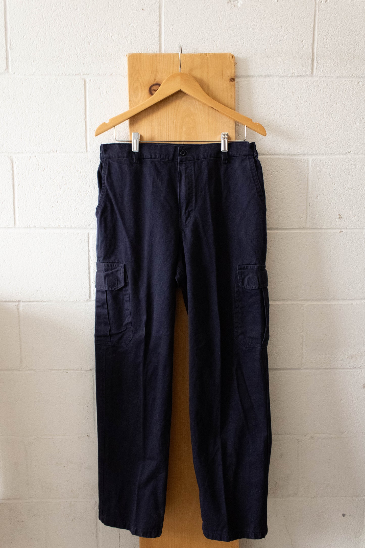 Navy Cargo Pants : 34