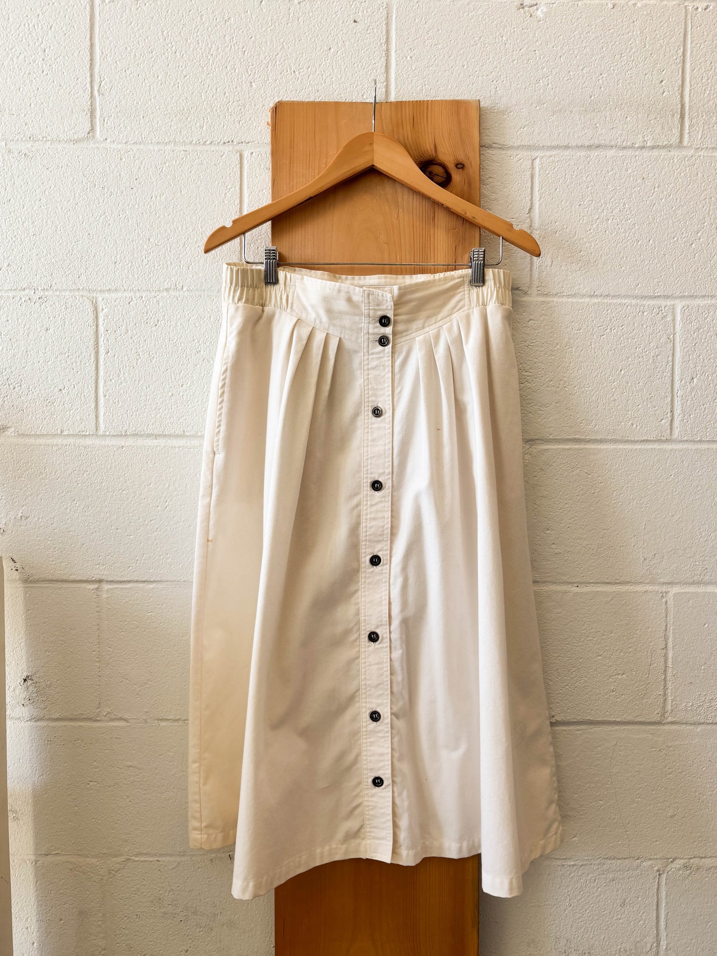 Vtg White Button Front Skirt : 12