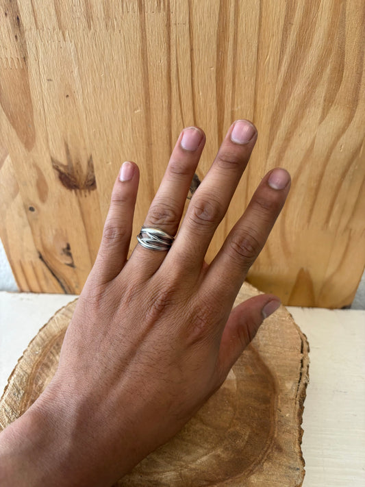 Sterling Silver Criss Cross Ring : 7