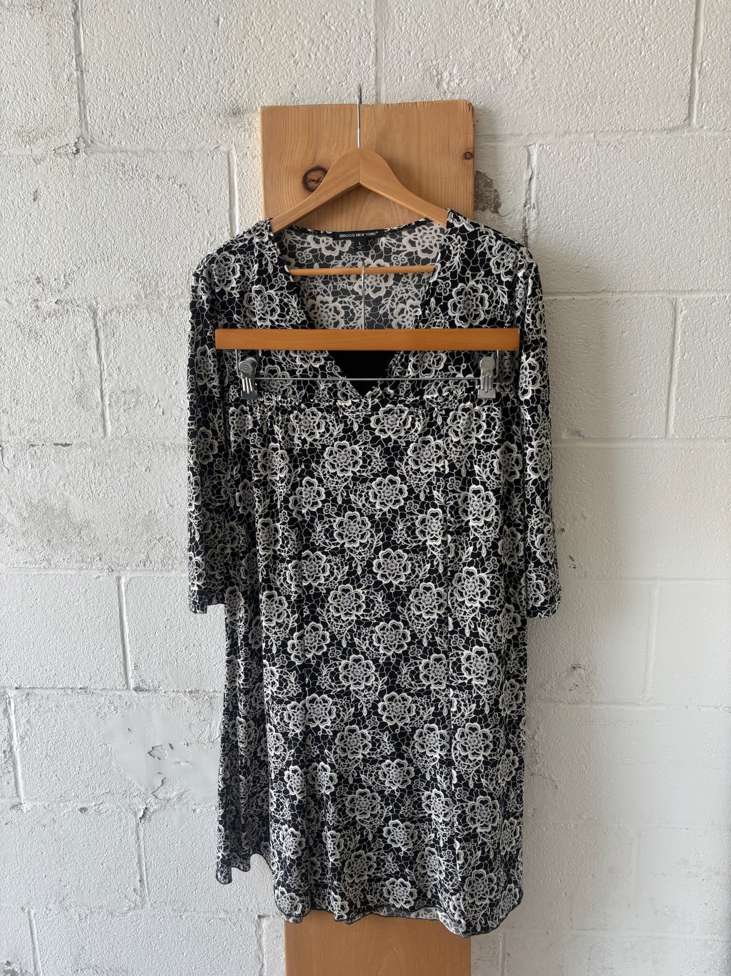 Black and White Floral Top and Skirt Set : L