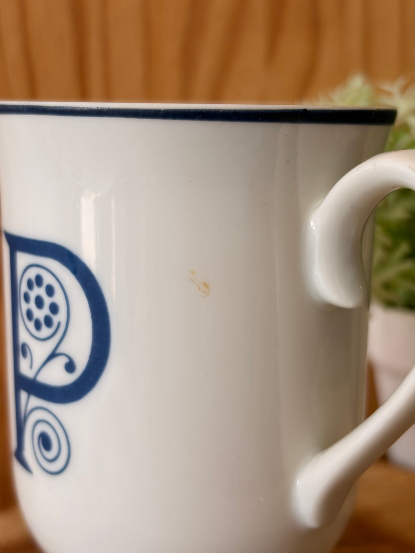 Vtg Pedestal “P” Mug (Local Pick Up Only)