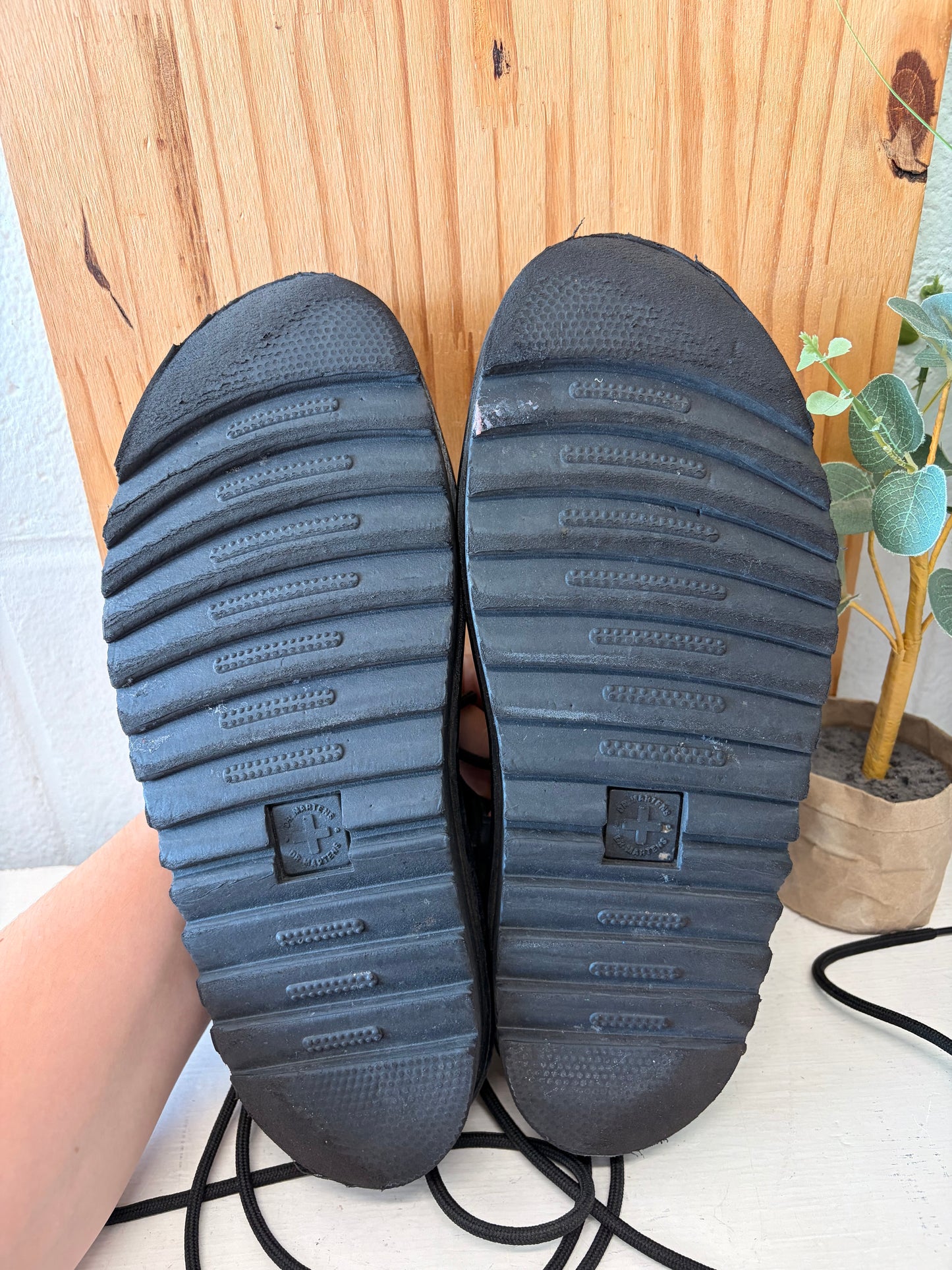 Dr. Marten’s Black Gladiator Sandals : Size Women’s 9