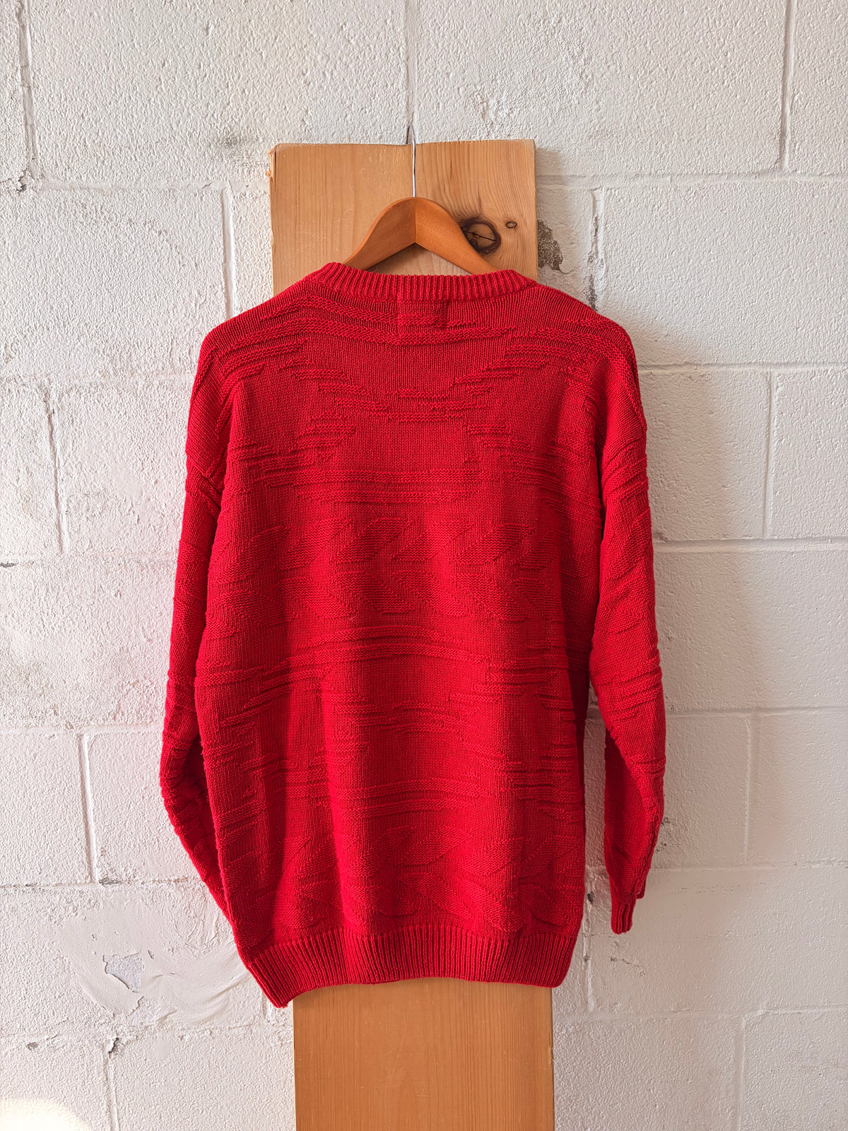 Vtg Classic Textured Red Sweater : M