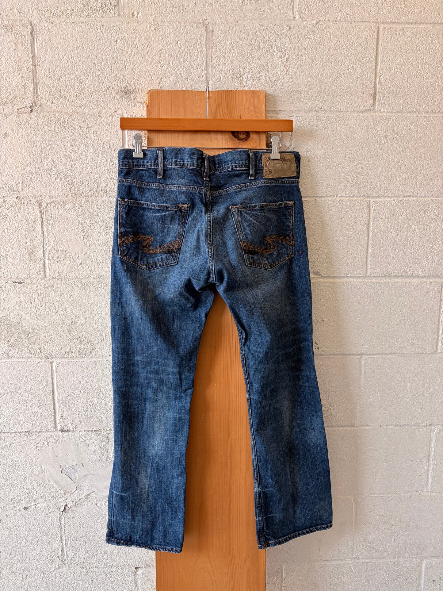 Medium Wash Silver Jeans : 34x30