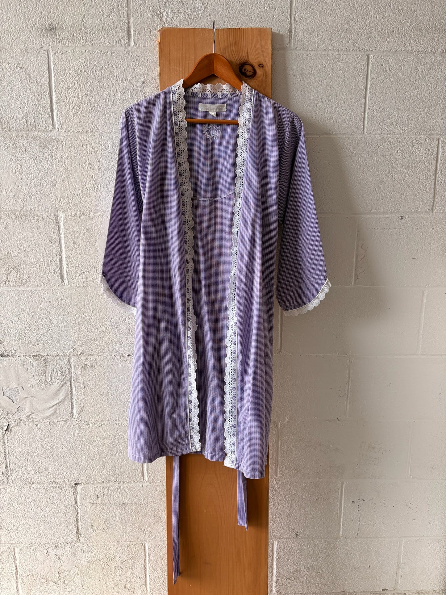 Lilac Robe : S/M