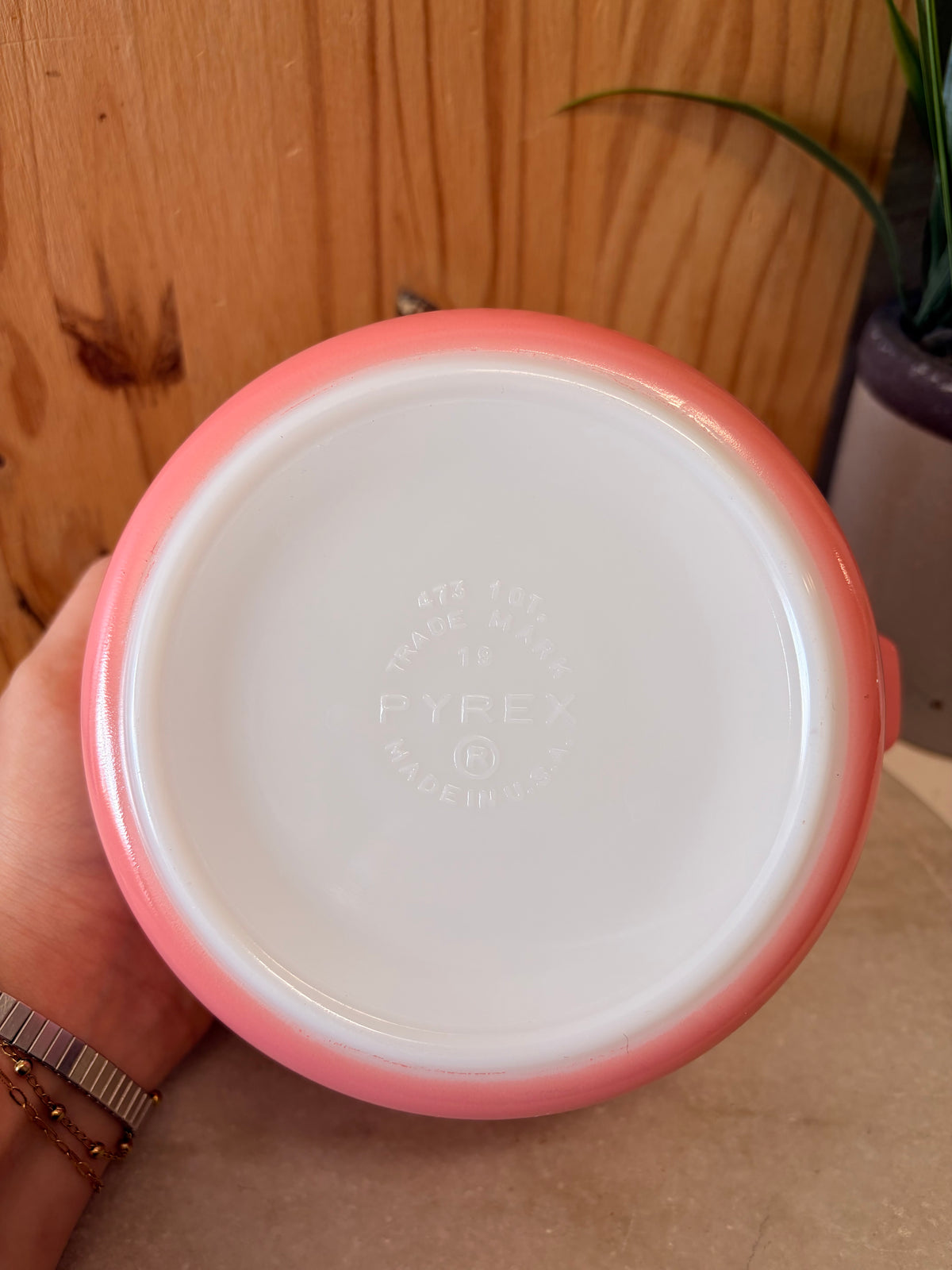 Vtg Pyrex Pink Gooseberry Bowl Trio (Local Pick Up Only)