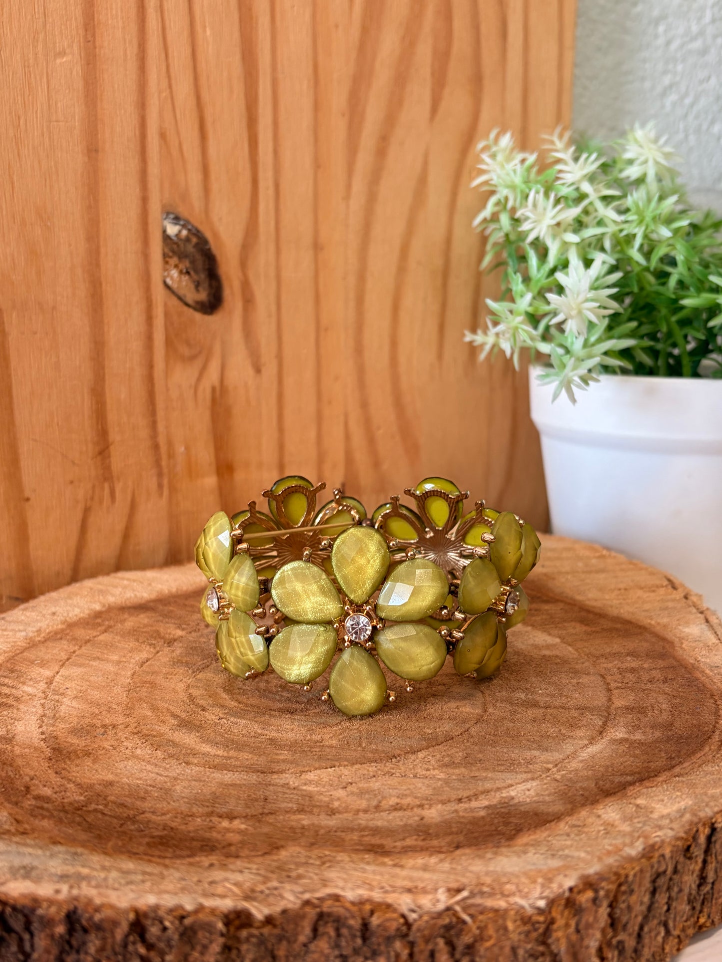 Green Flower Bracelet