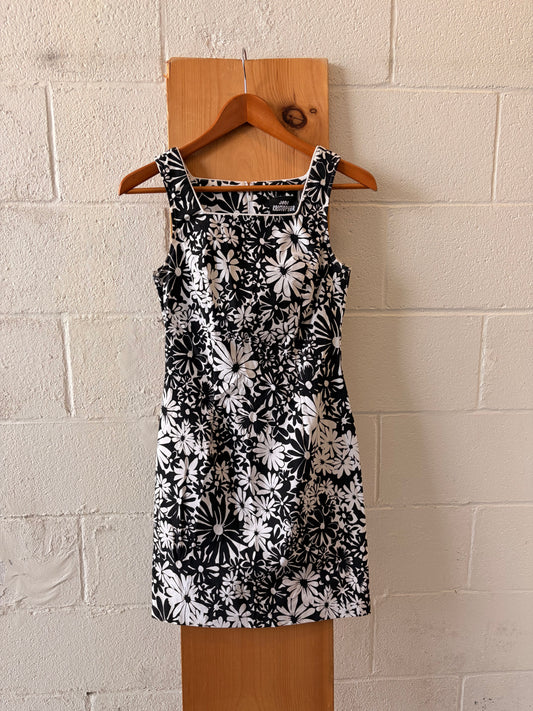 Vtg Black & White Floral Dress : 5/6