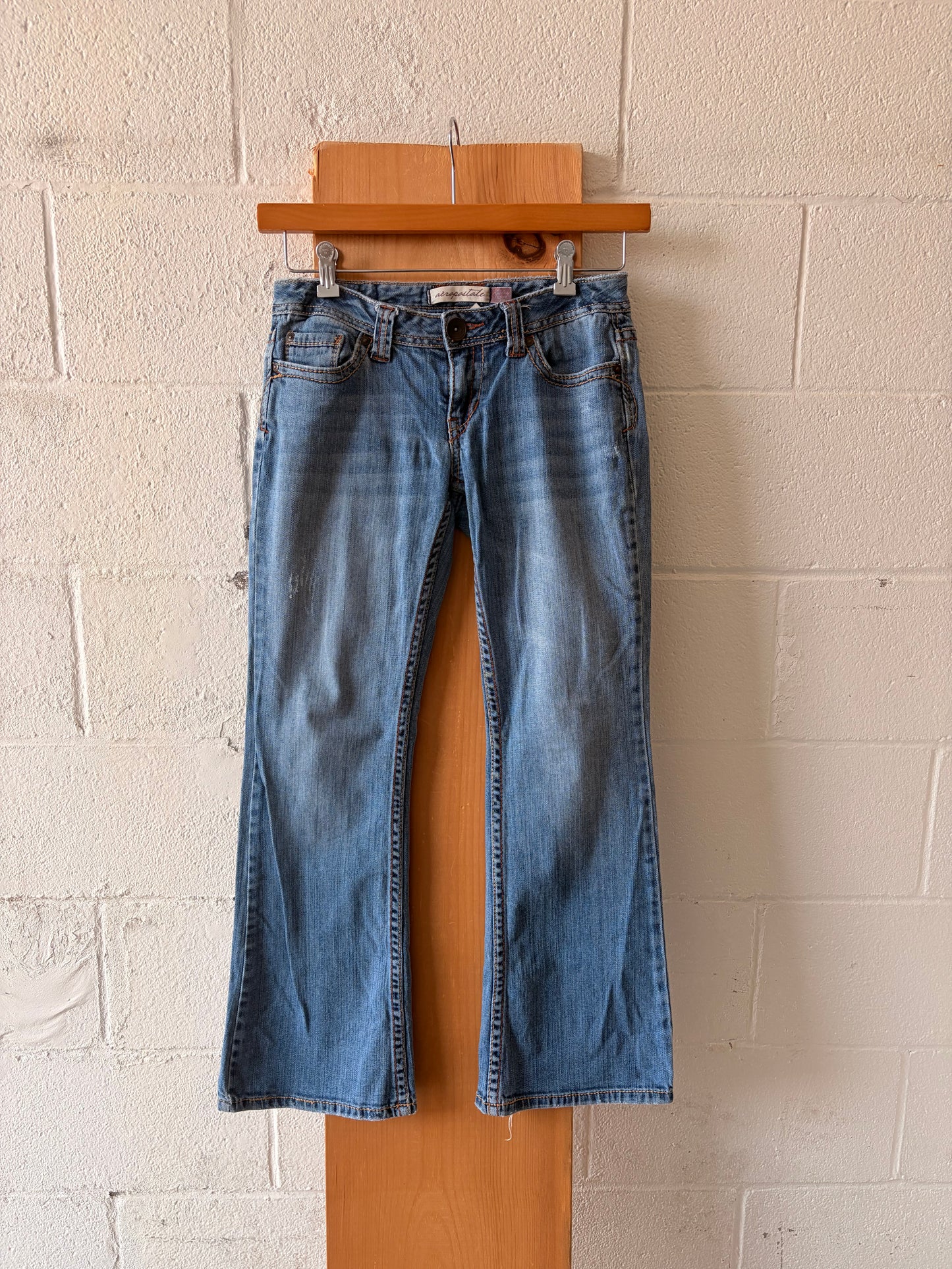 Aeropostale Light Wash Skinny Flare Jeans : 3/4 Short