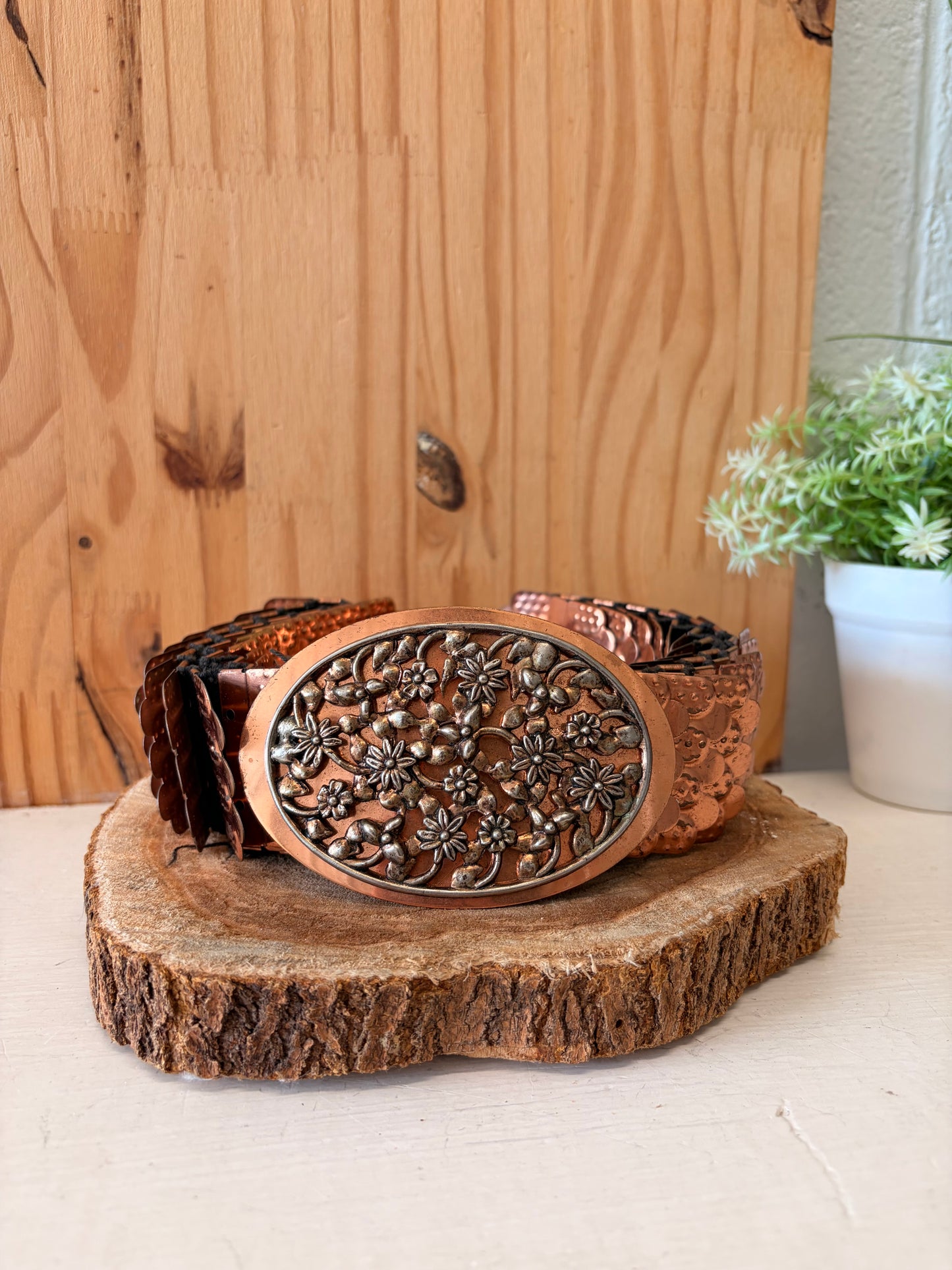 Floral Copper Tone Scale-Link Stretch Belt