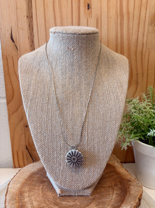 Silver Tone Flower Necklace