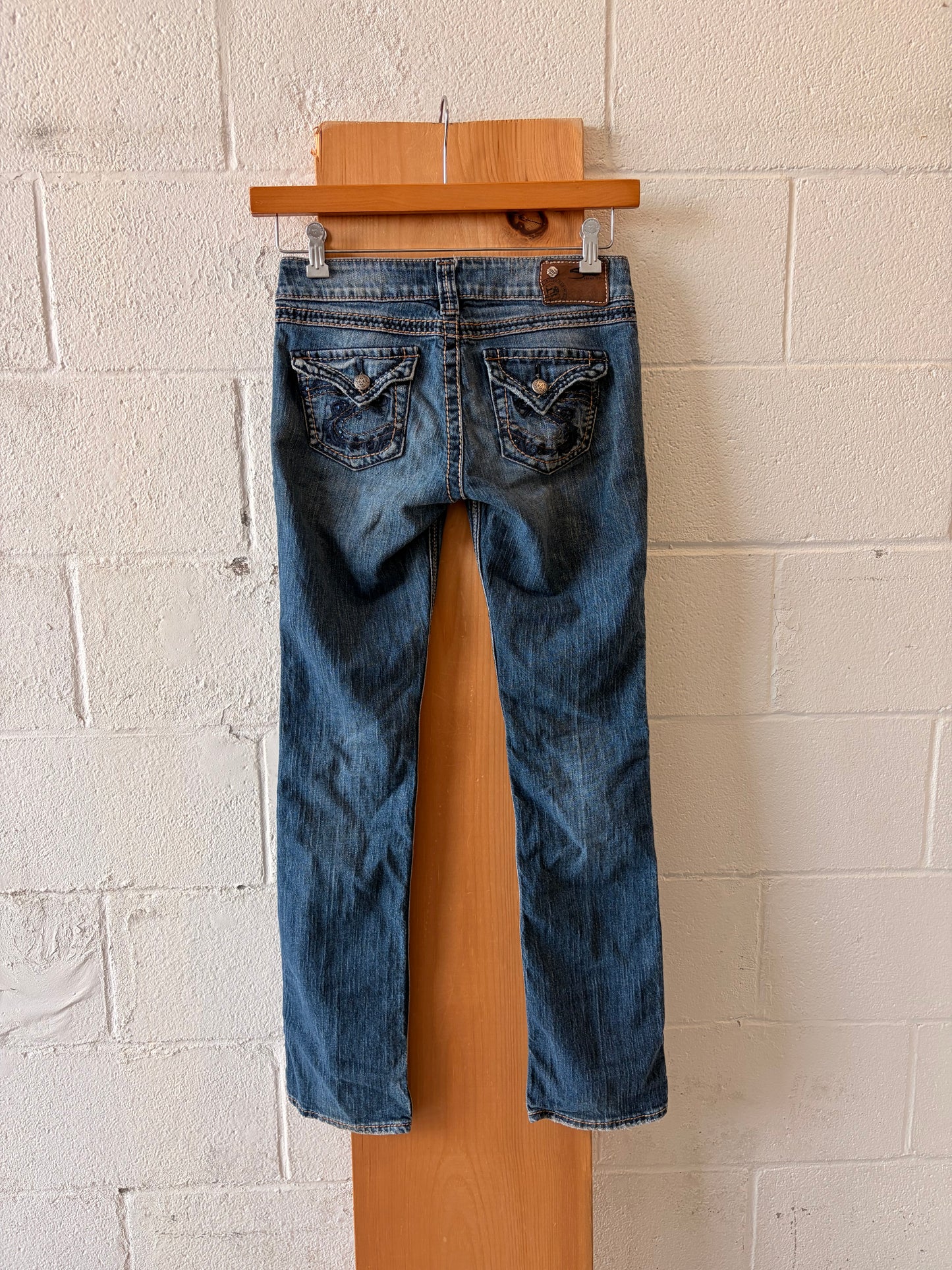 Medium Wash Silver jeans : 30”W