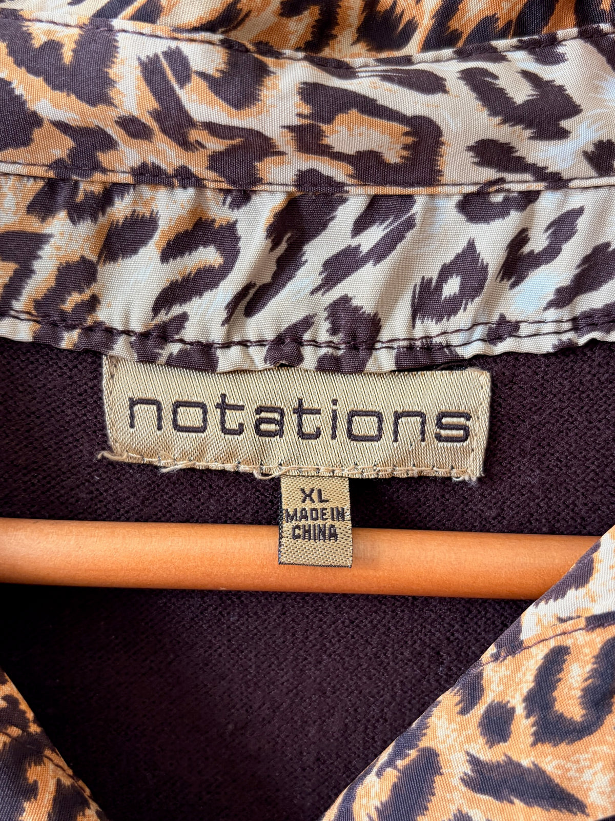 Leopard Trim Sweater : XL