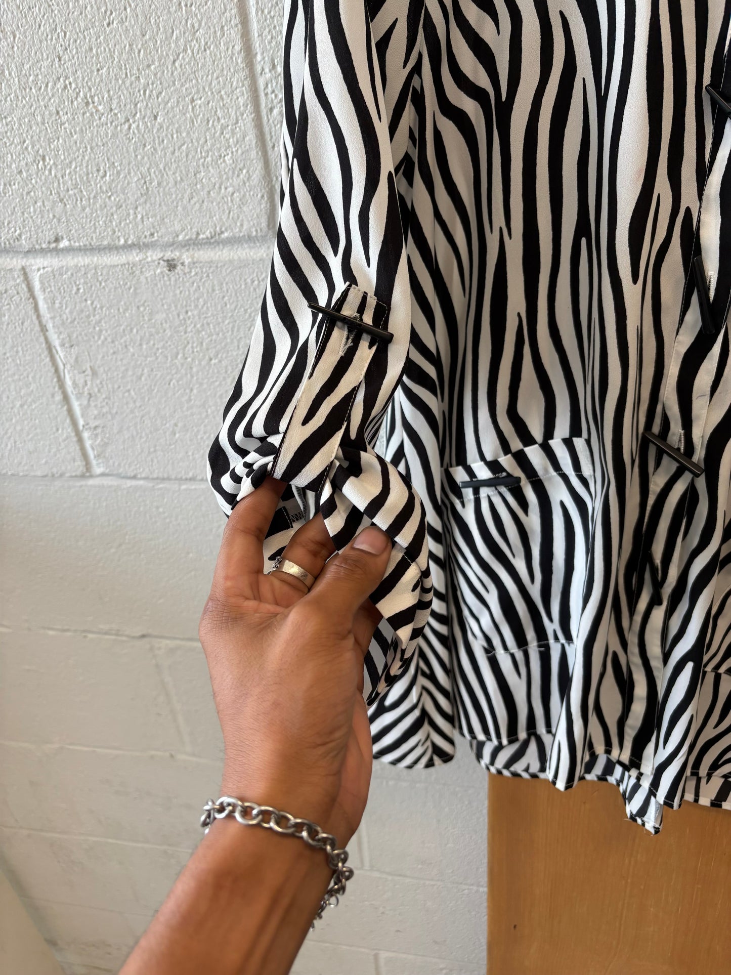 Zebra Print Top : M