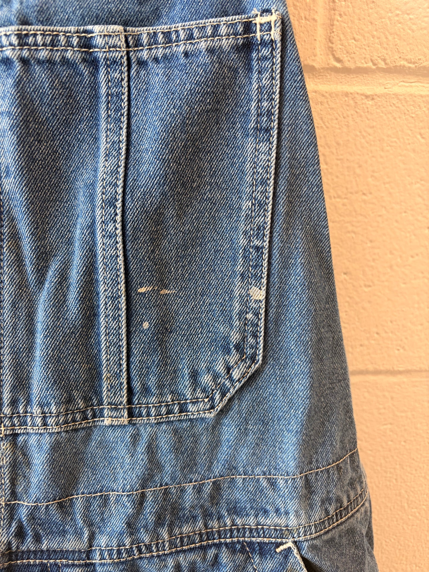 ‘00 Distressed Old Navy Overalls : L