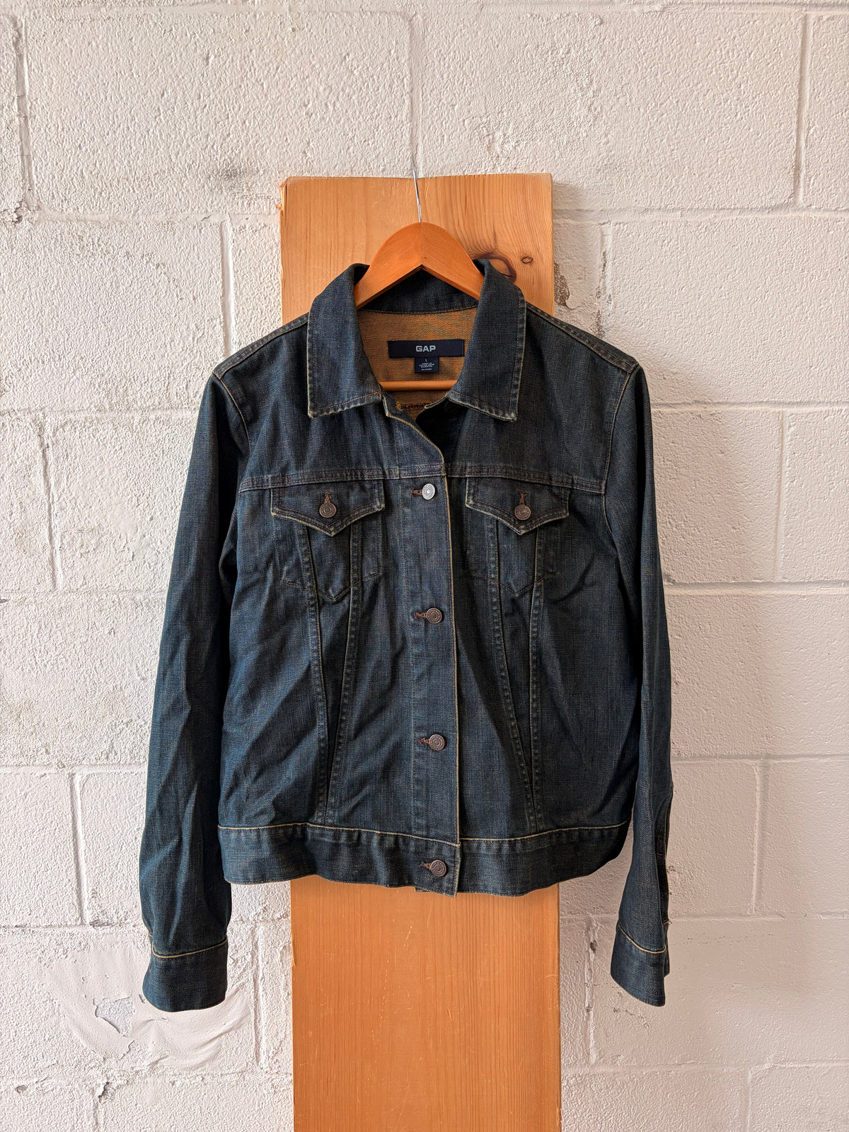 ‘06 Gap Denim Jacket : L