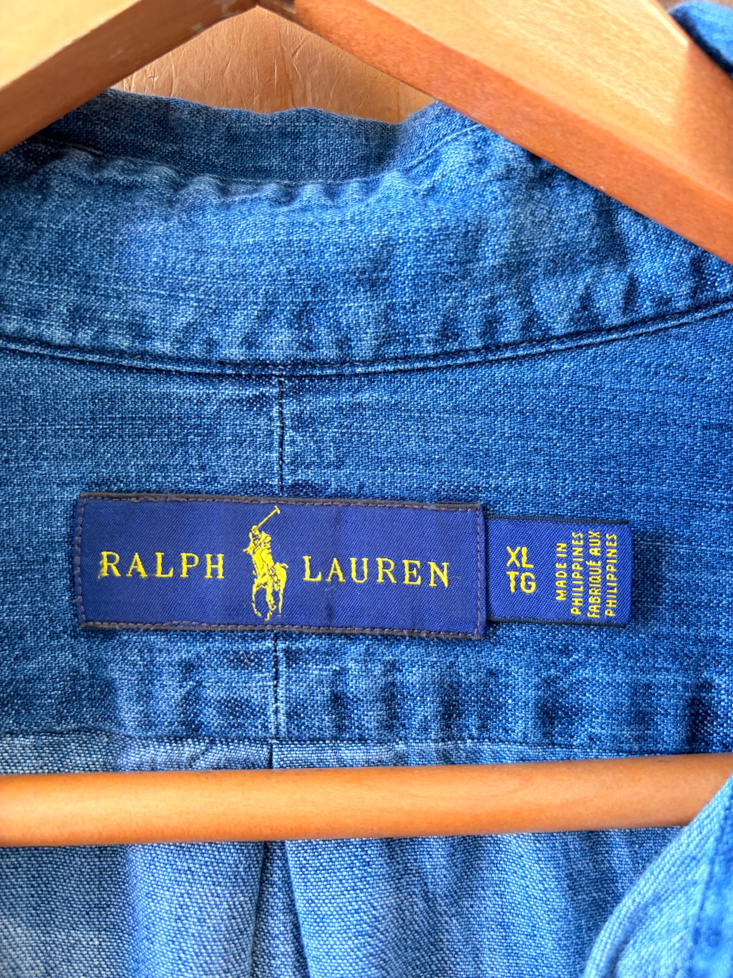 Ralph Lauren Denim Button Down : XL