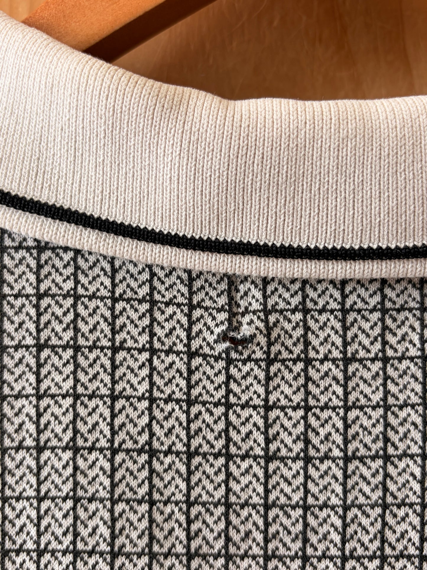 Black & White Patterned Polo : XL