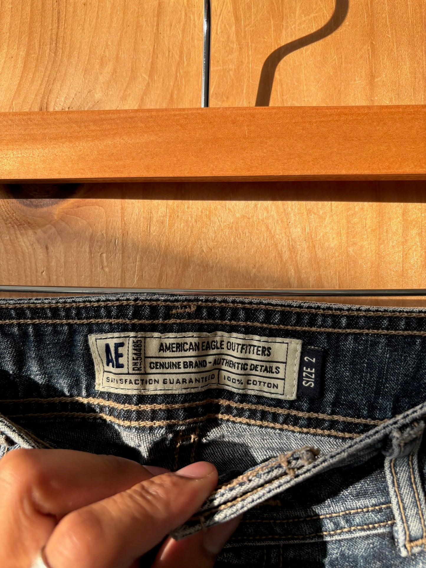 Dark Wash Short Jeans : 2h