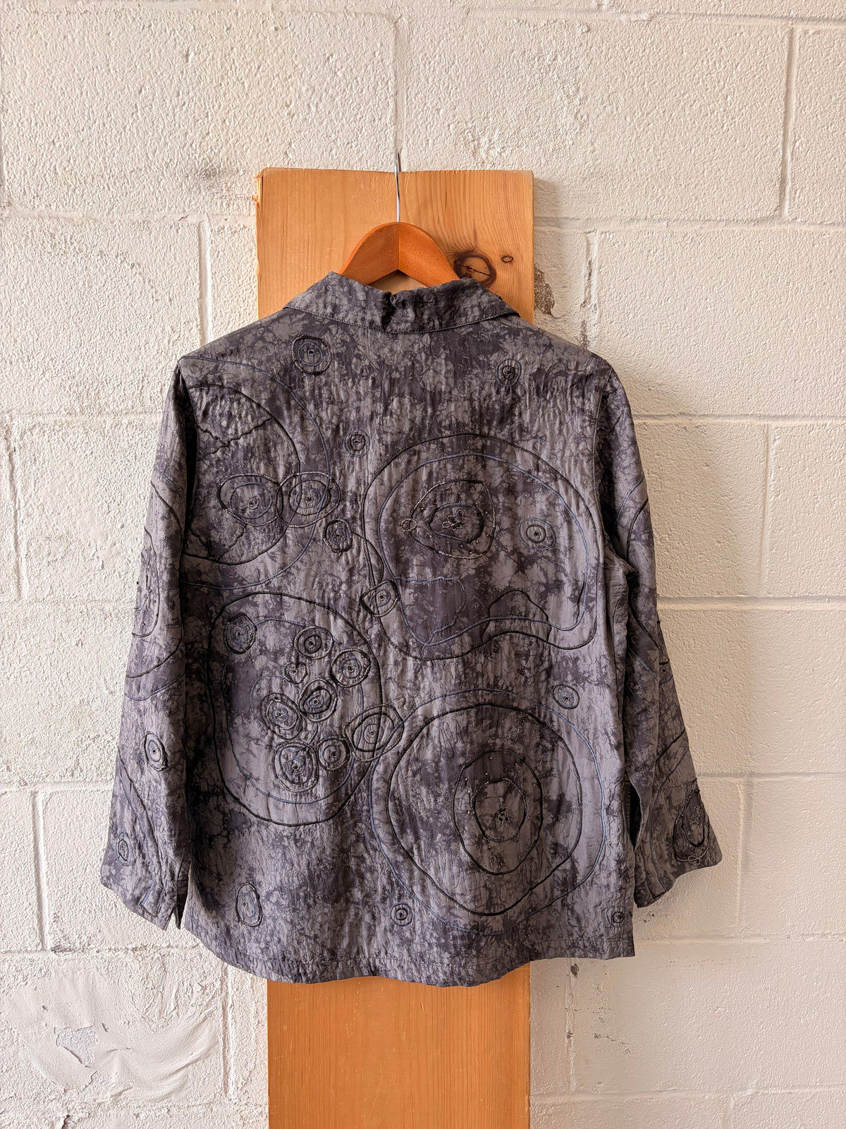 Embroidered Silk Jacket : M