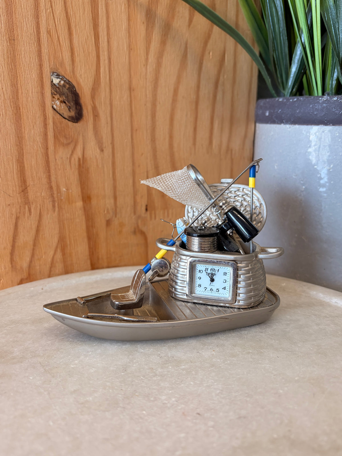 Little Fishing Boat Clock (Untested)