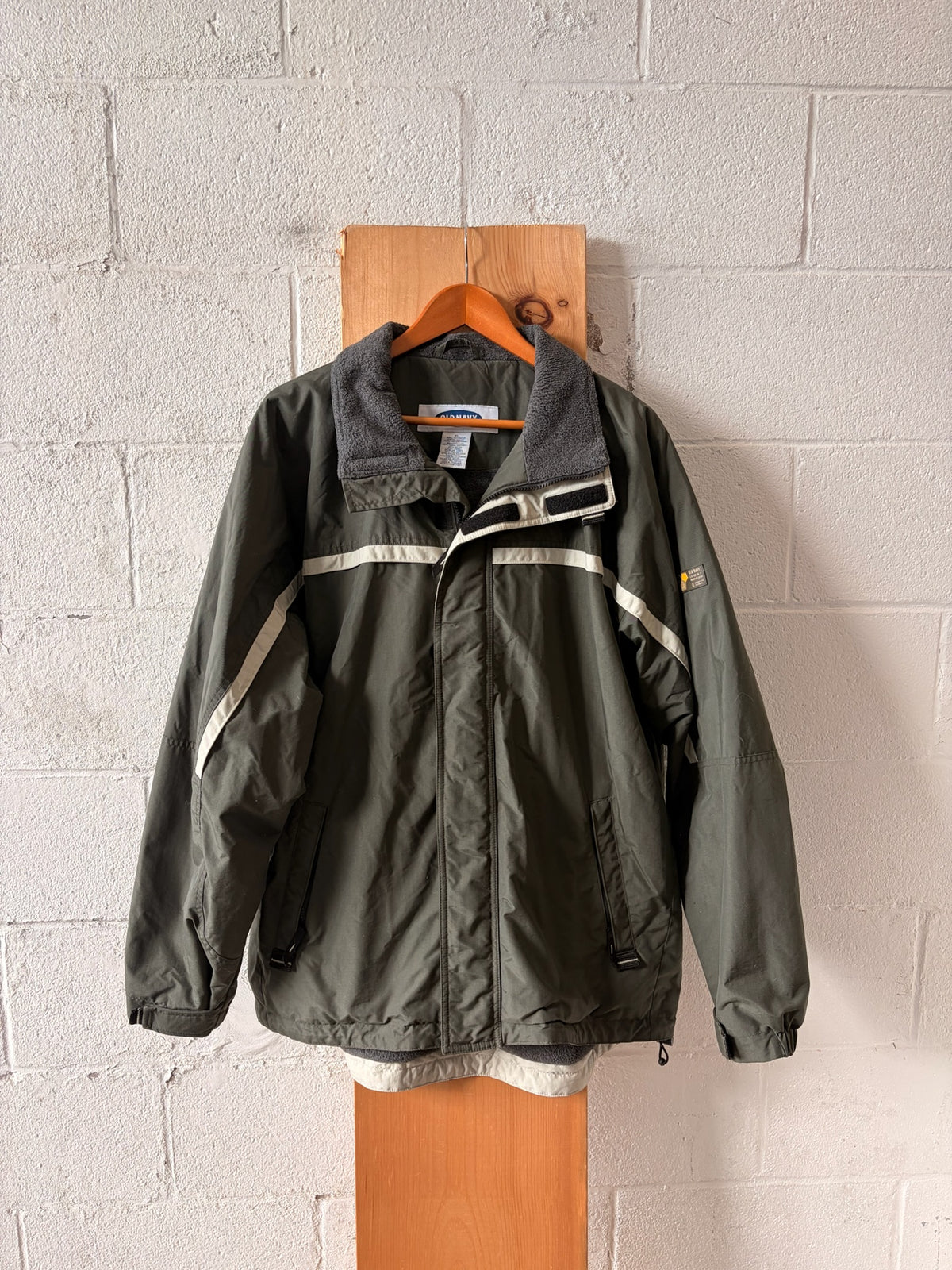 Green Old Navy Zip Up Jacket : XL