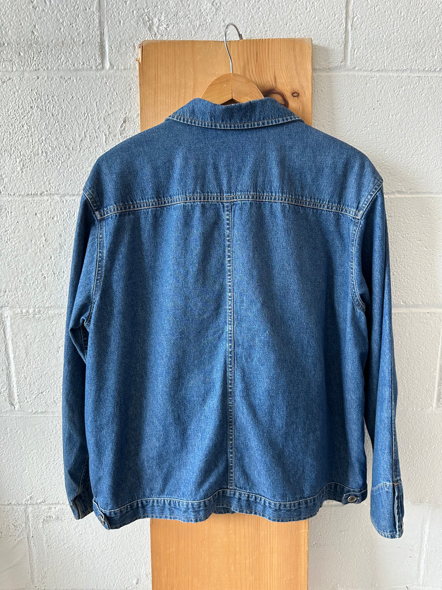 Lightweight Denim Jacket : XL