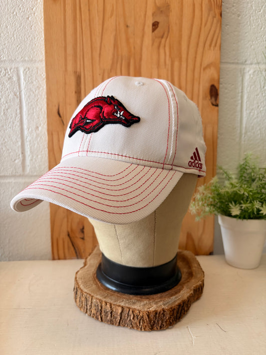 Adidas Razorbacks Cap : S/M