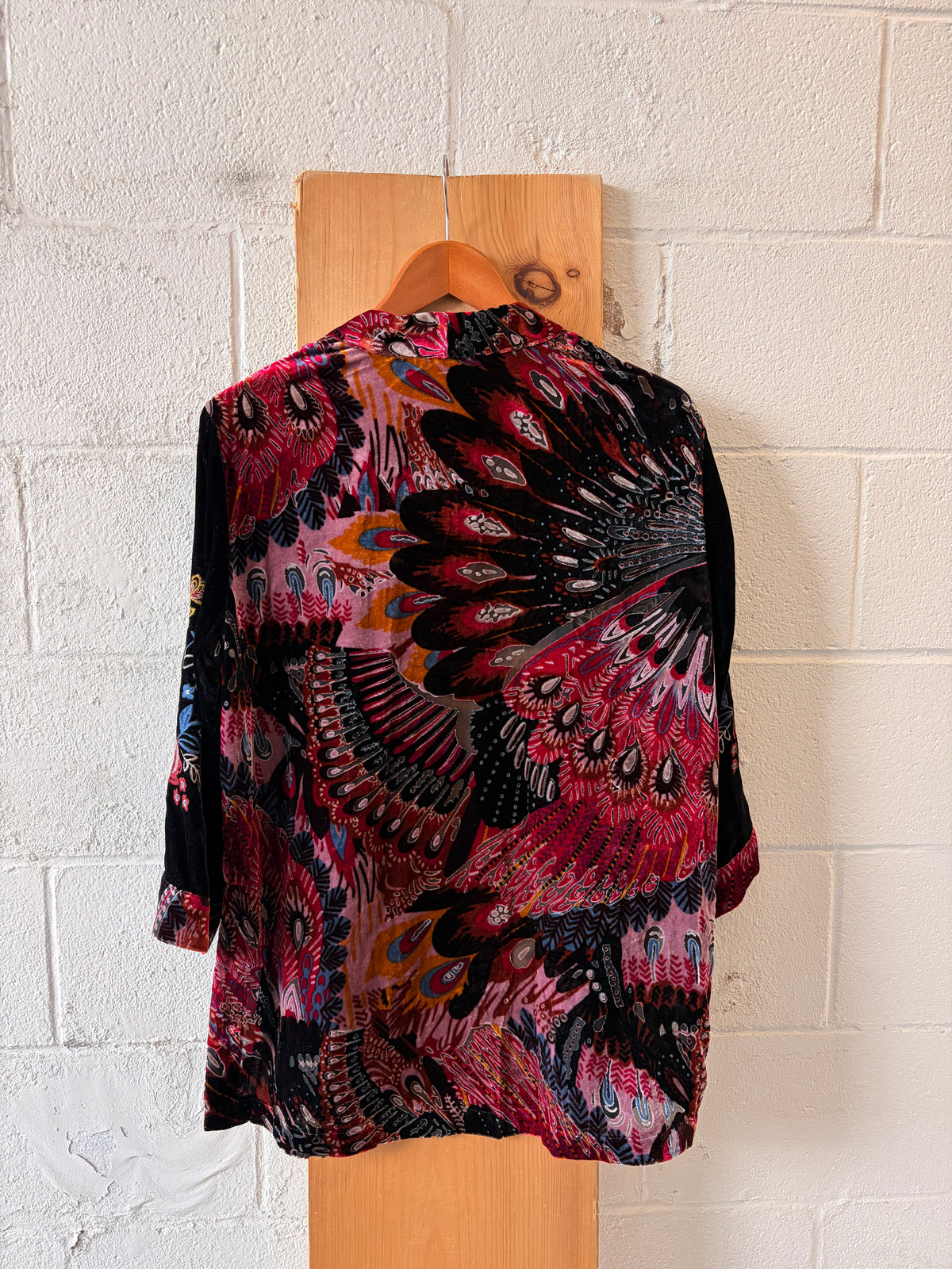 John Mark Velvet Floral Kimono : M