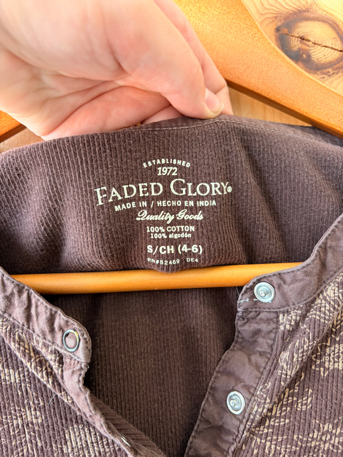 Brown Paisley Henley : S