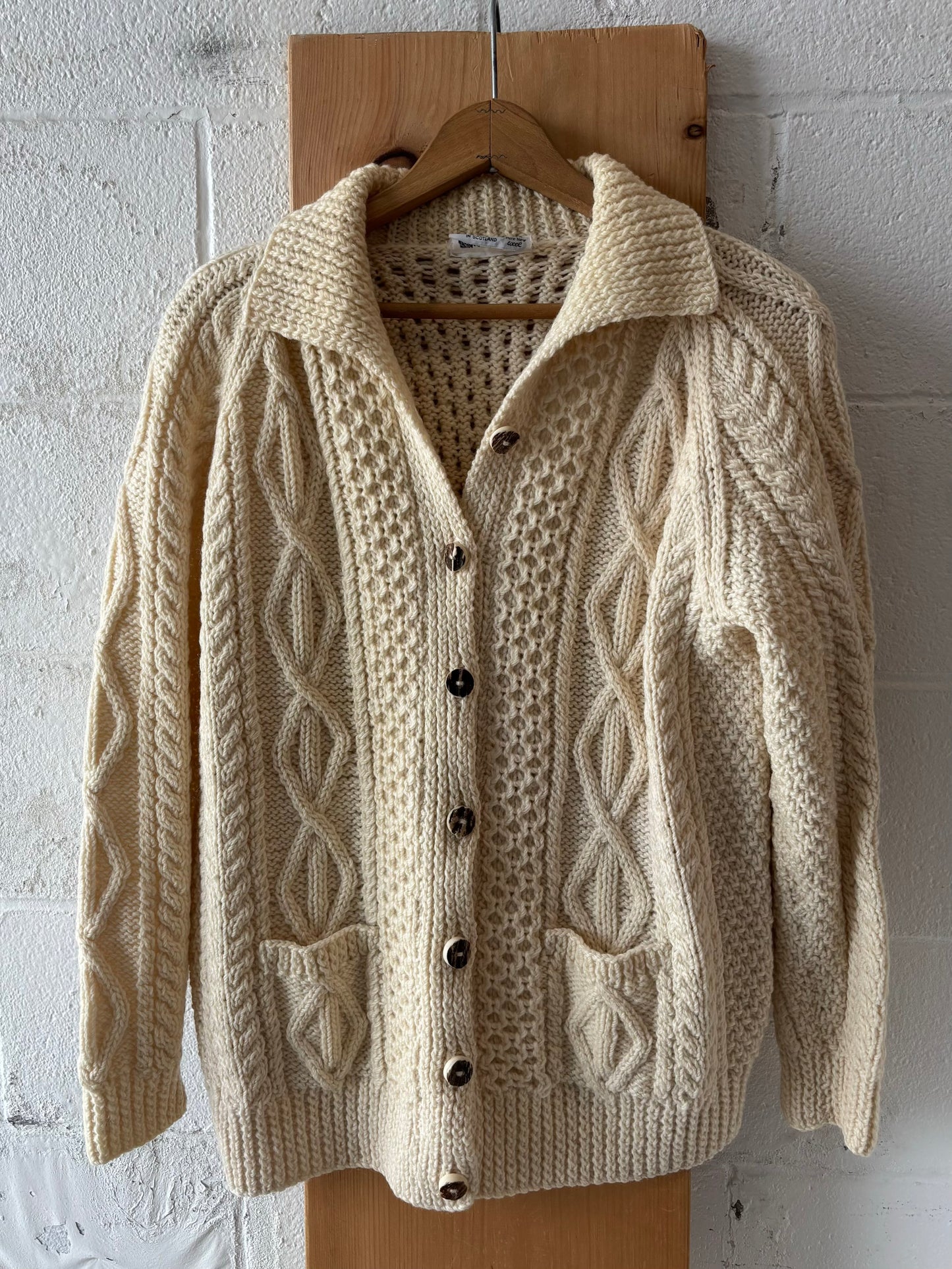 Vtg Hand Knit Wool Cardigan : L