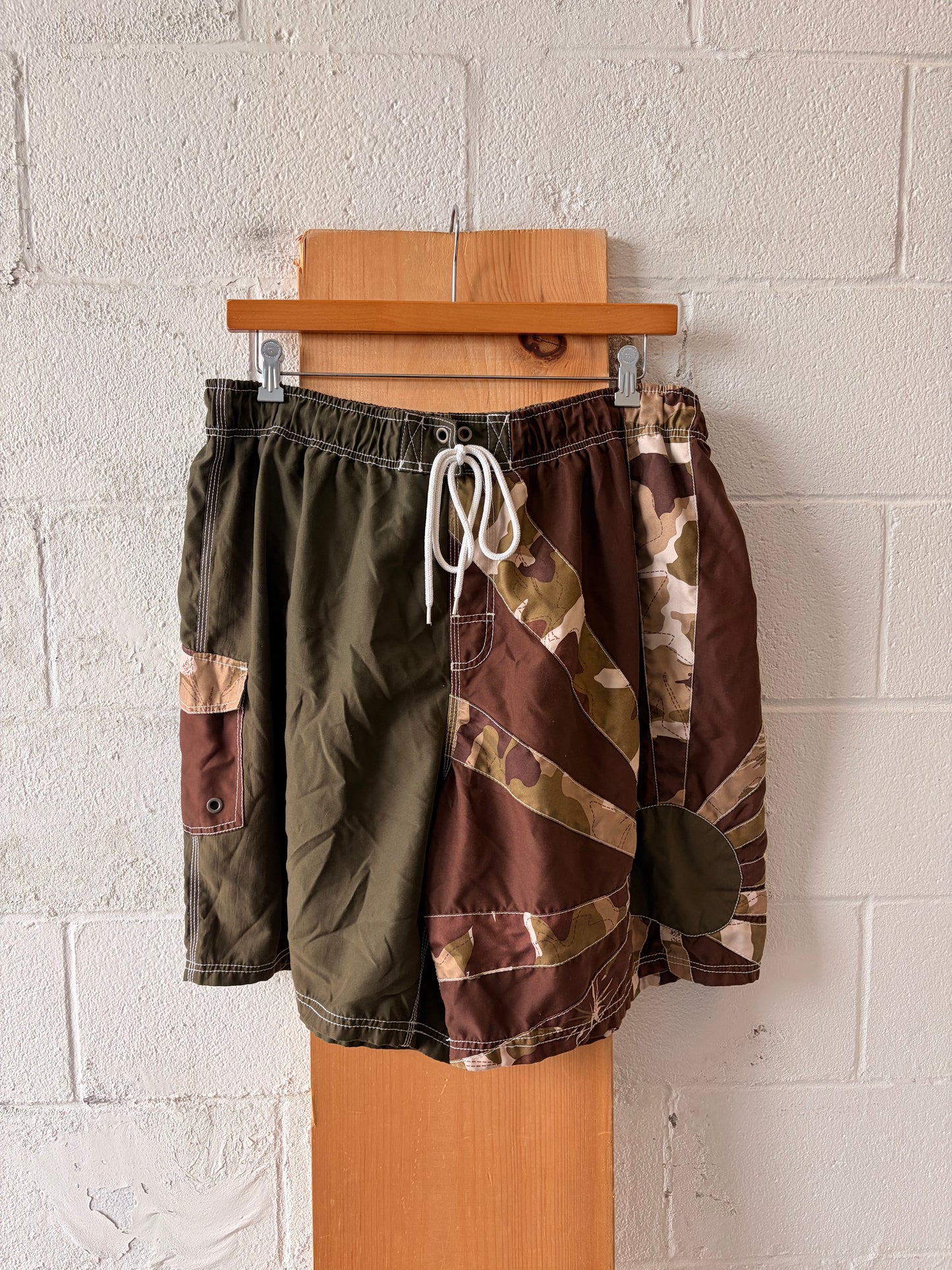 Camo Swimming Trunks : 2XL