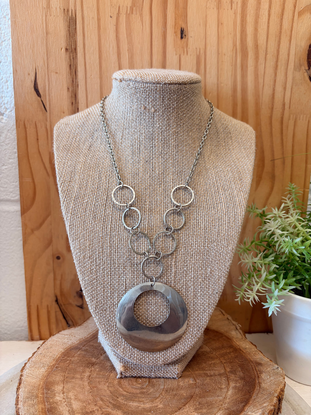 Multi-Circle Link Necklace