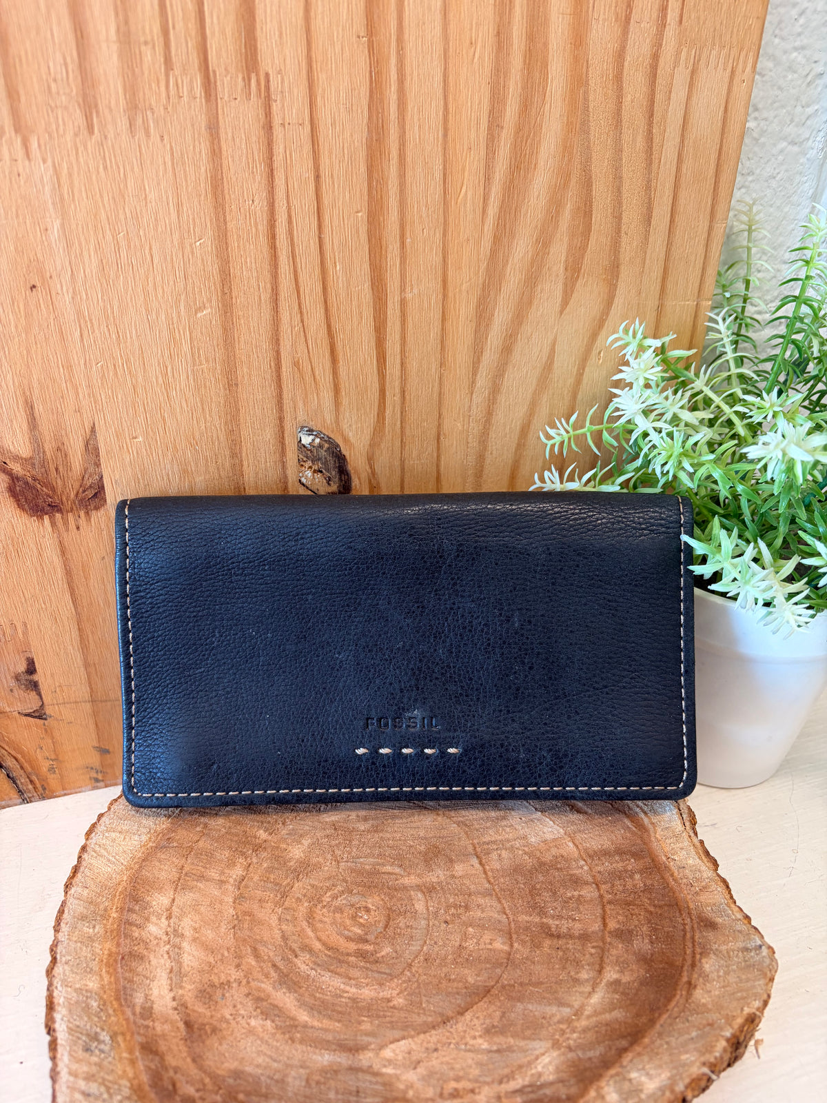 Fossil Leather Checkbook Wallet