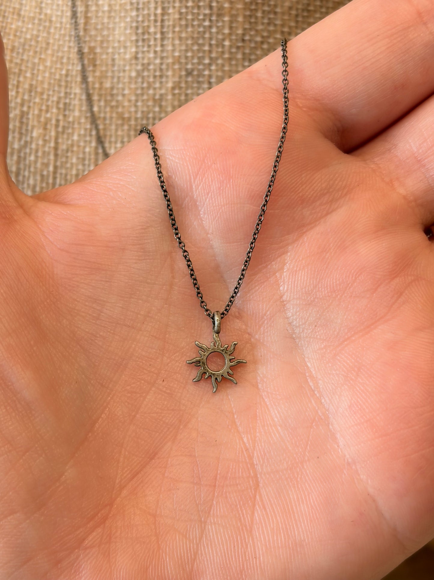 Dainty 925 Silver Sun Necklace