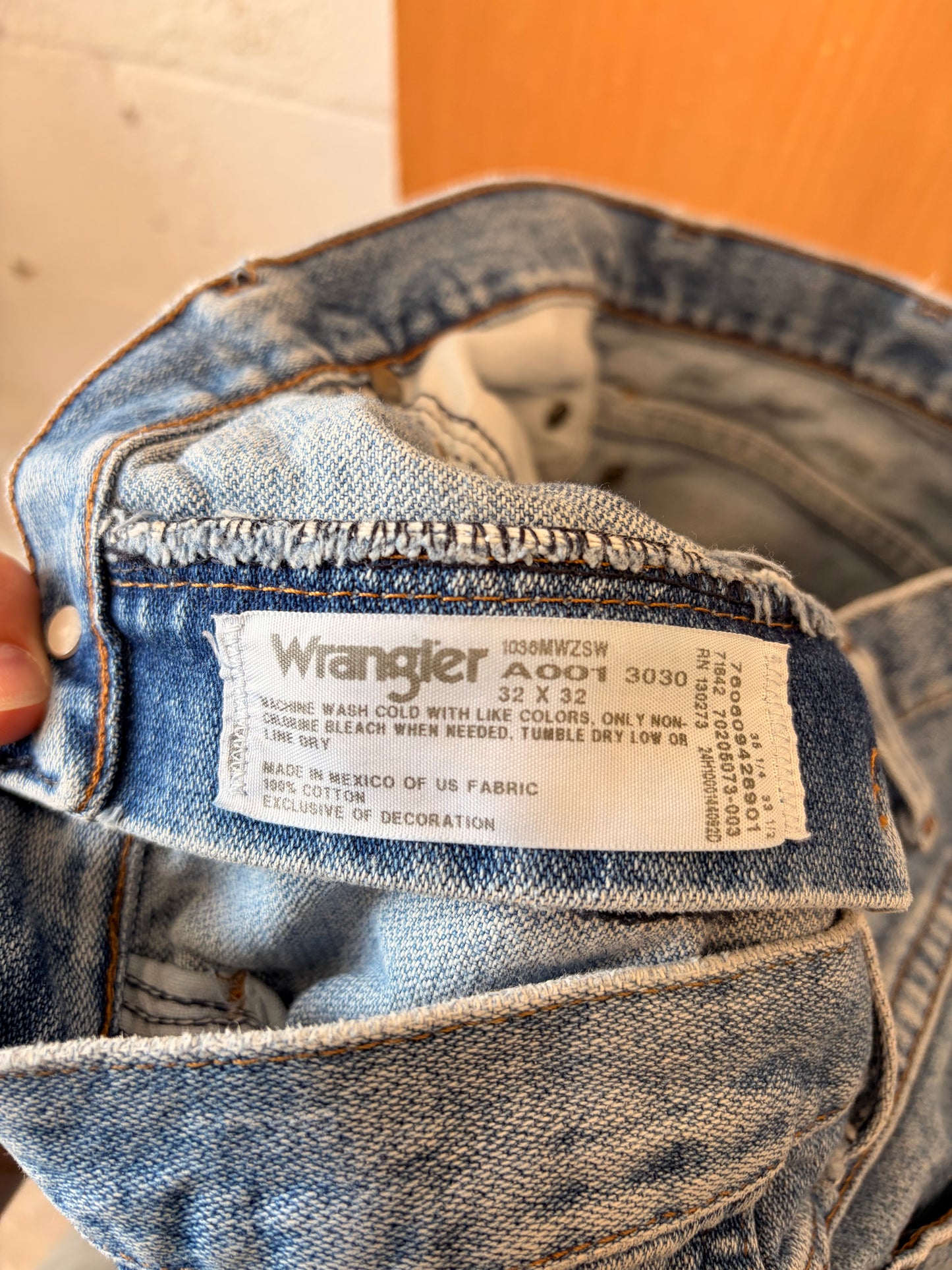 Slim Wrangler Jeans : 32x32