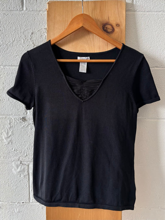 Black V-Neck Top : M