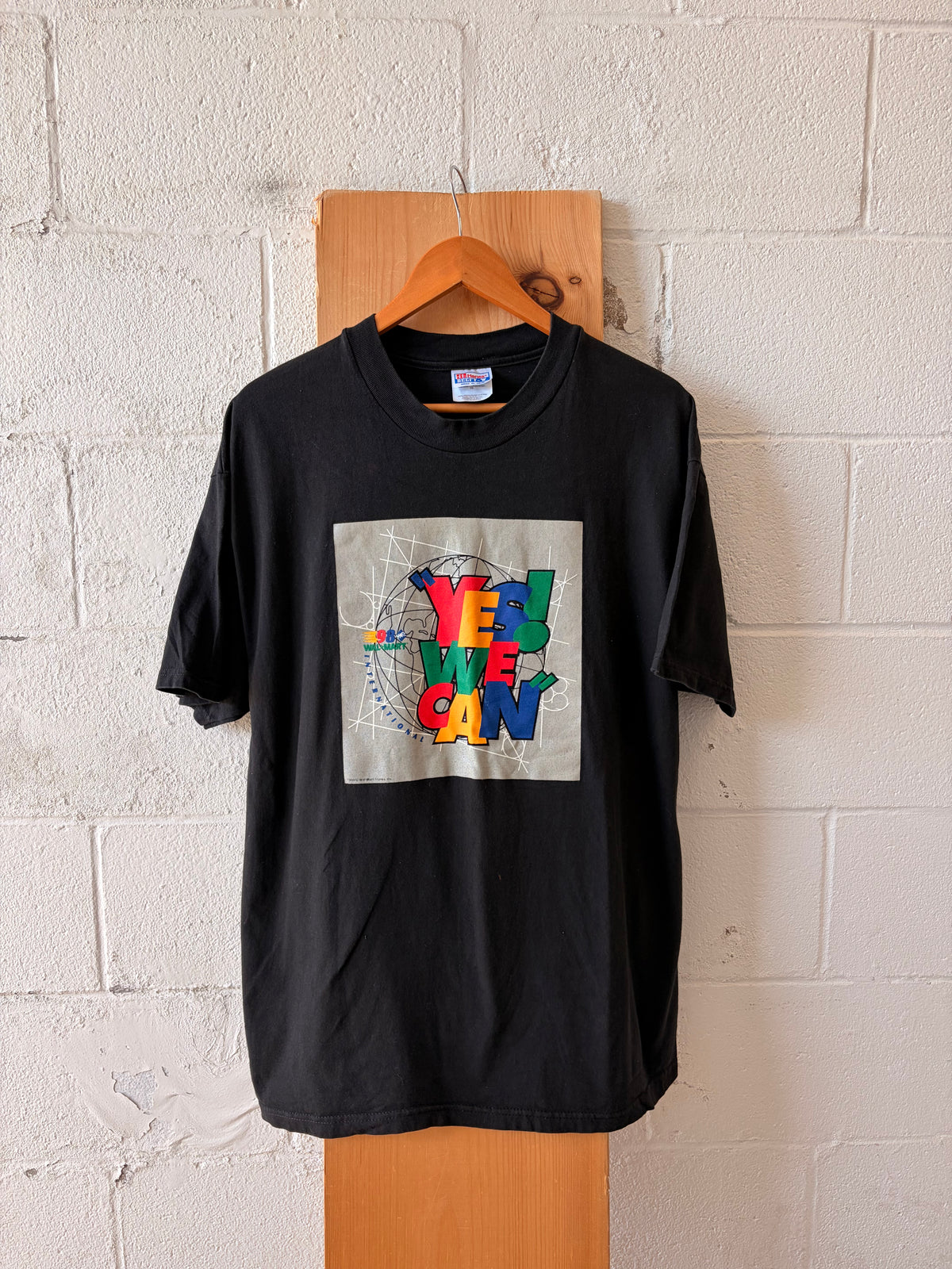 1998 Walmart International “Yes We Can” Tee : XL