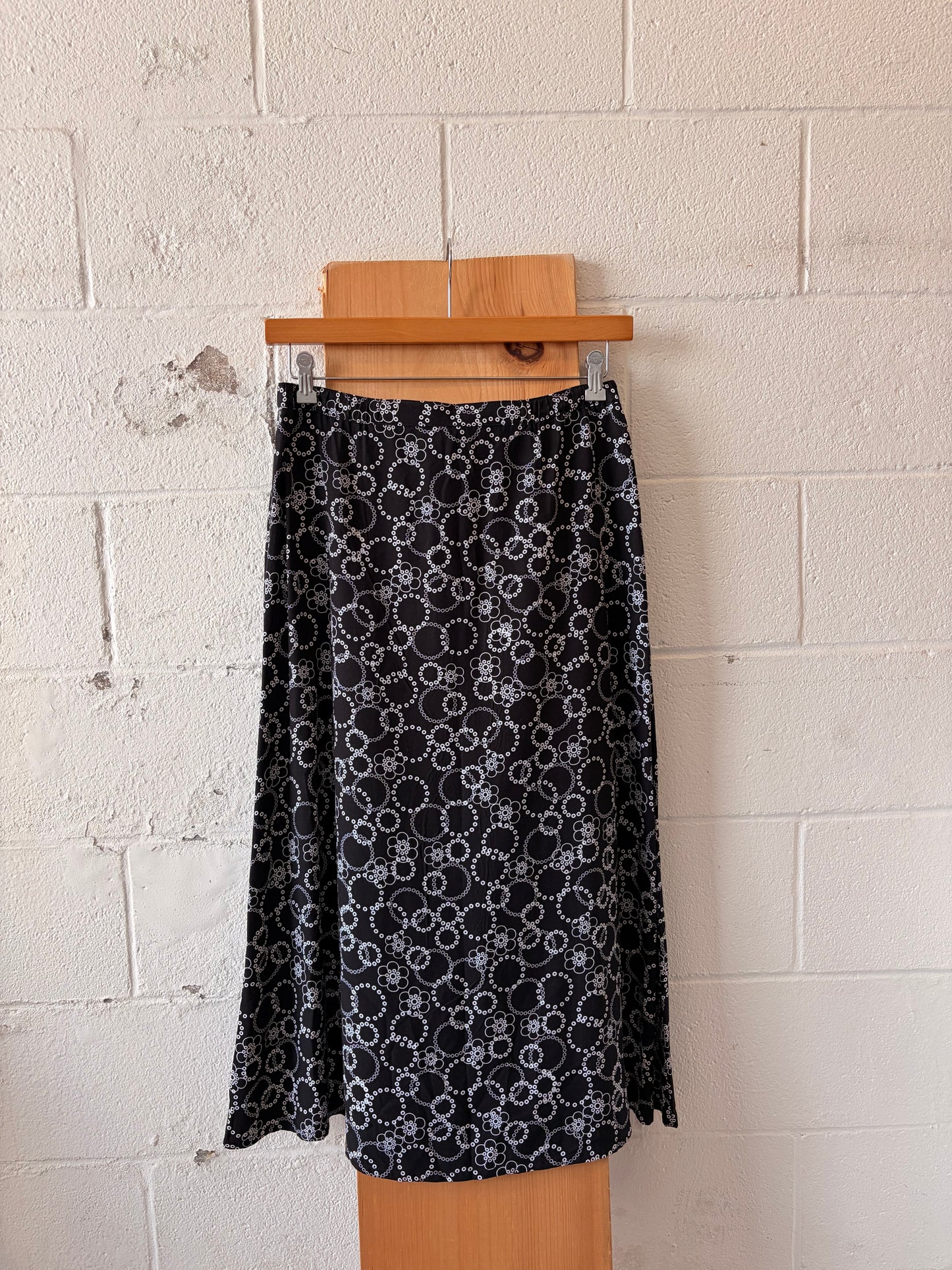 Black & White Floral Button Down Skirt : 4